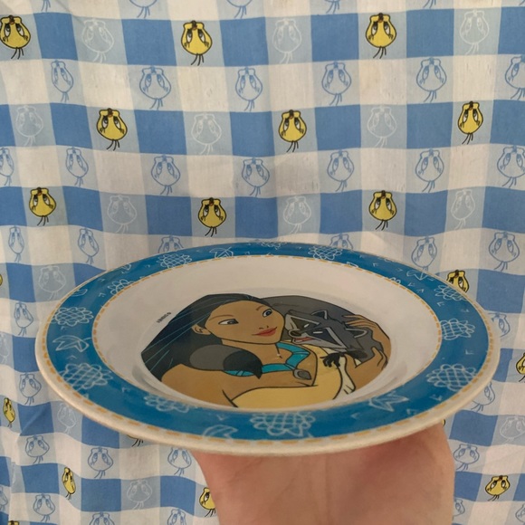 Vintage 90s Disney Pocahontas Plate - Picture 2 of 3